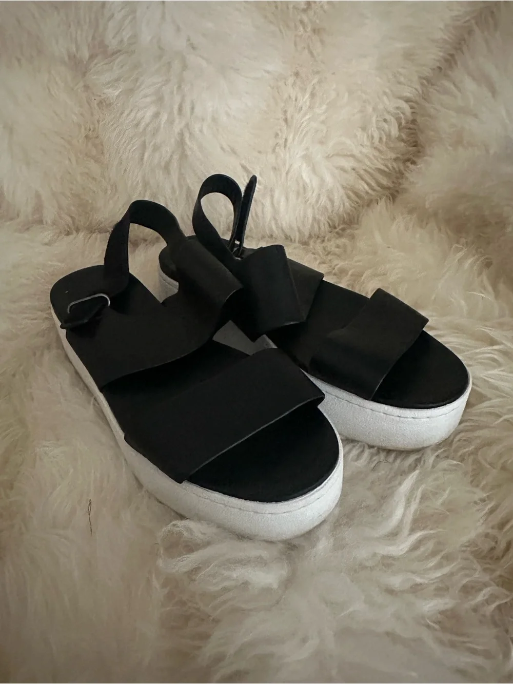 VINCE Westport Black Platform Sandals with White Sole